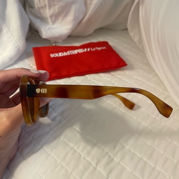 Le Specs The Jetties — Vintage Tort - Vintage Tort × SOLID-STRIPED - Picture 5 of 8